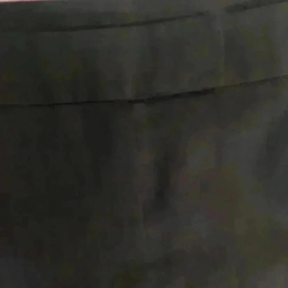 Kasper Ladies Black Lined Career Dress pants boot cut. Poly spandex - Picture 3 of 5